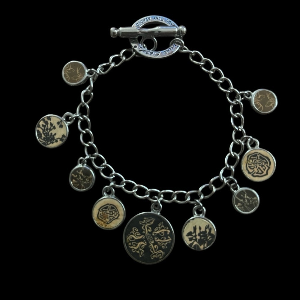 Viva Clay Beads Charm Bracelet 7.5”